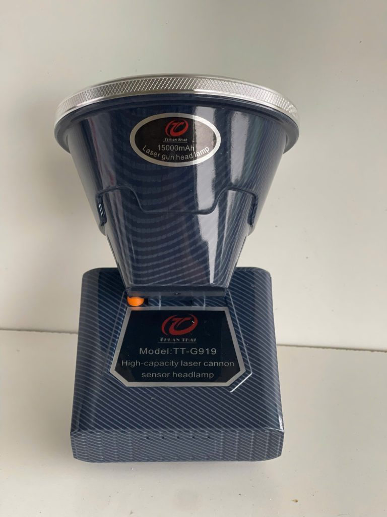 Đèn soi ếch pin liền mã TT-G919 chóa 10cm , thân vỏ nhựa ABS , 3 pin 21700 dung lượng 15000mAh